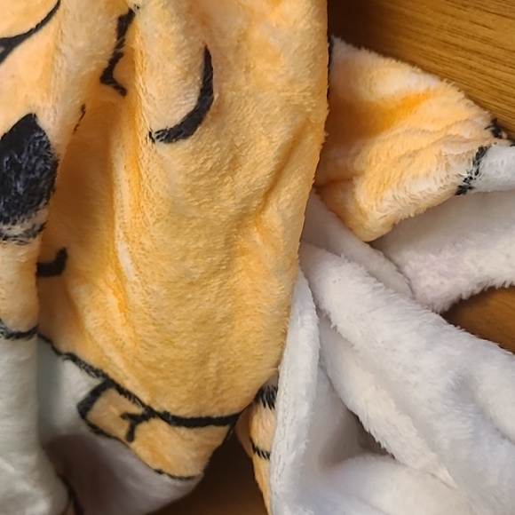 Cute Blanket Flannel Fleece Blankets and Throws Cozy Warm - Picture 5 of 5